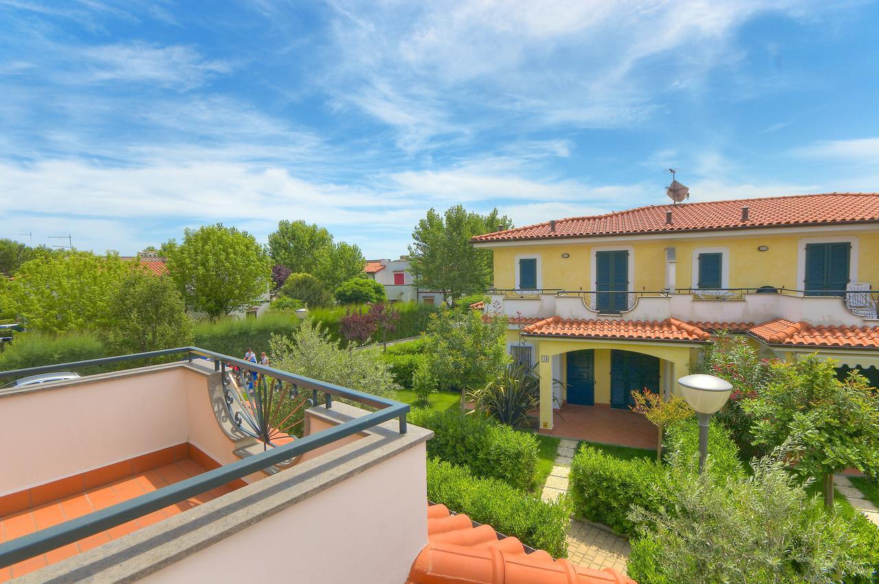 Residence I Giardini Del Conero Porto Recanati Bagian luar foto
