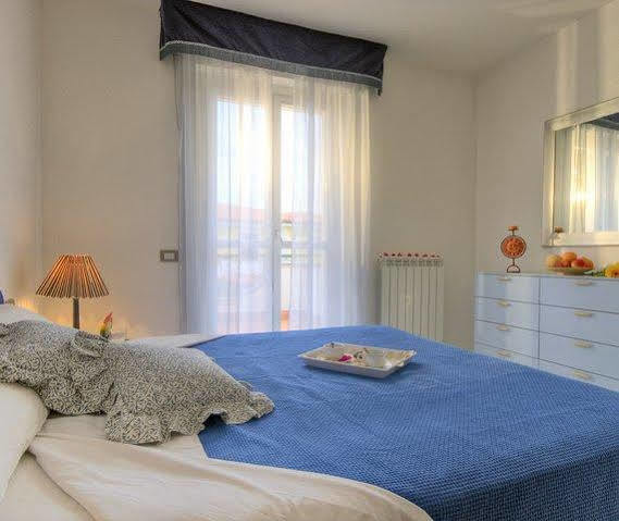 Residence I Giardini Del Conero Porto Recanati Bagian luar foto